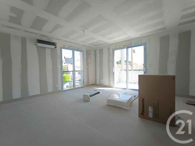 Appartement T3 à vendre - 3 pièces - 70.55 m2 - JARD SUR MER - 85 - PAYS-DE-LOIRE - Century 21 Océan Immobilier