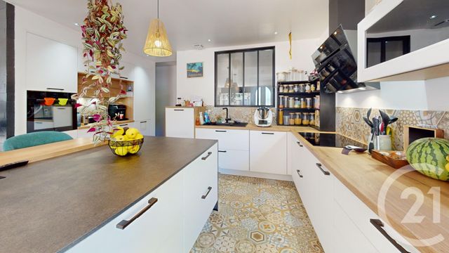 maison à vendre - 6 pièces - 138.26 m2 - JARD SUR MER - 85 - PAYS-DE-LOIRE - Century 21 Océan Immobilier