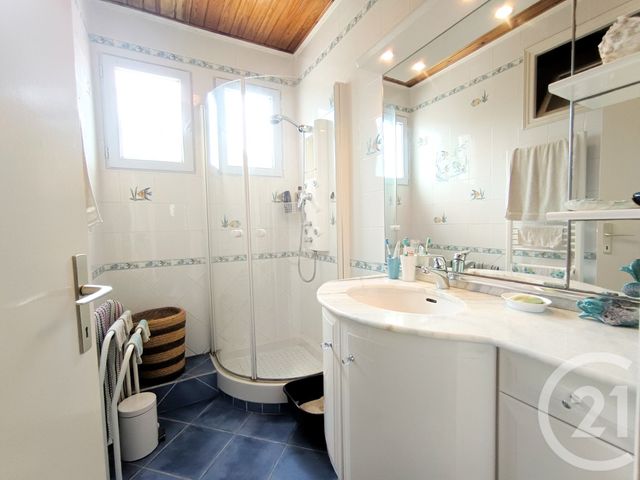 maison à vendre - 7 pièces - 100.3 m2 - JARD SUR MER - 85 - PAYS-DE-LOIRE - Century 21 Océan Immobilier