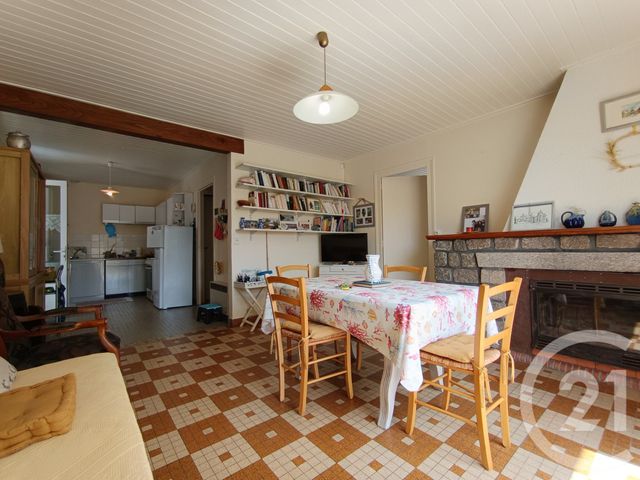 maison à vendre - 4 pièces - 75.78 m2 - ST HILAIRE LA FORET - 85 - PAYS-DE-LOIRE - Century 21 Océan Immobilier