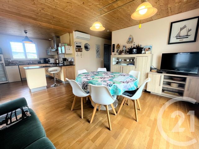 maison à vendre - 3 pièces - 69.0 m2 - ST HILAIRE LA FORET - 85 - PAYS-DE-LOIRE - Century 21 Océan Immobilier