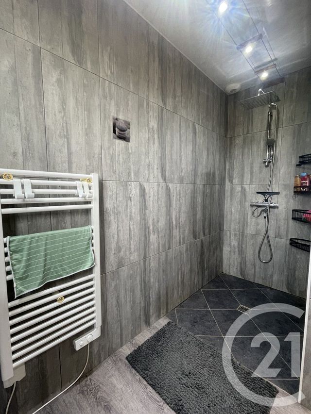 maison à vendre - 3 pièces - 69.0 m2 - ST HILAIRE LA FORET - 85 - PAYS-DE-LOIRE - Century 21 Océan Immobilier