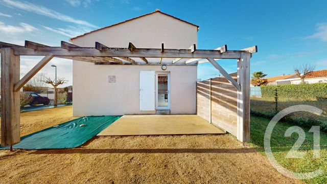 maison à vendre - 3 pièces - 56.82 m2 - ST VINCENT SUR JARD - 85 - PAYS-DE-LOIRE - Century 21 Océan Immobilier