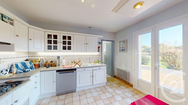 maison à vendre - 5 pièces - 111.37 m2 - ST VINCENT SUR JARD - 85 - PAYS-DE-LOIRE - Century 21 Océan Immobilier