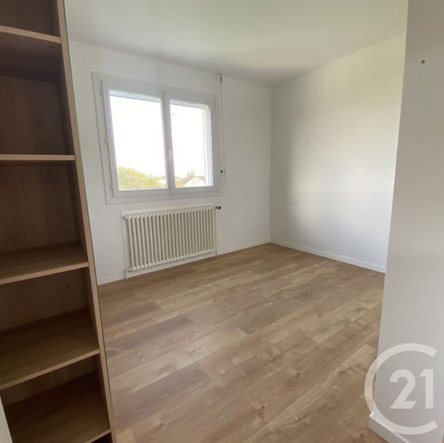 maison à louer - 7 pièces - 137.0 m2 - AVRILLE - 85 - PAYS-DE-LOIRE - Century 21 Océan Immobilier