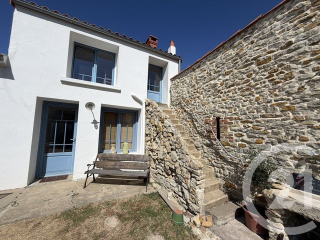 maison à vendre - 8 pièces - 94.35 m2 - LE BERNARD - 85 - PAYS-DE-LOIRE - Century 21 Océan Immobilier
