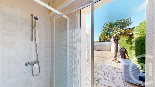 maison à vendre - 5 pièces - 117.79 m2 - ST VINCENT SUR JARD - 85 - PAYS-DE-LOIRE - Century 21 Océan Immobilier