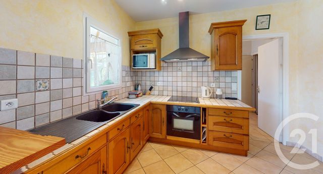 maison à vendre - 5 pièces - 117.79 m2 - ST VINCENT SUR JARD - 85 - PAYS-DE-LOIRE - Century 21 Océan Immobilier