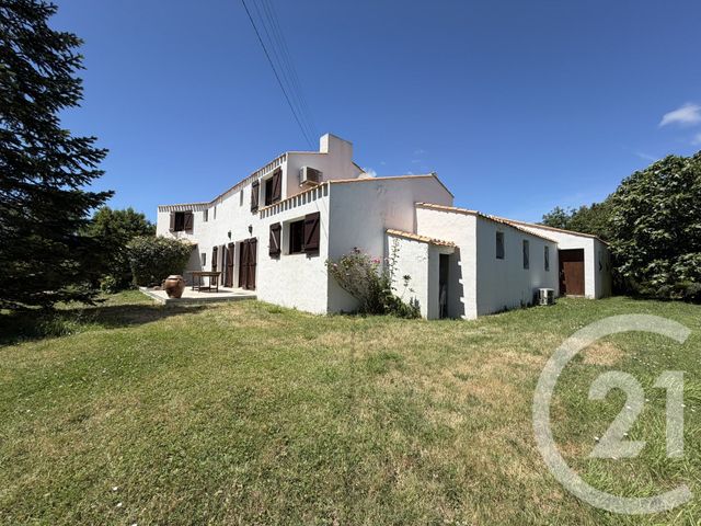 maison à vendre - 8 pièces - 164.5 m2 - ST VINCENT SUR JARD - 85 - PAYS-DE-LOIRE - Century 21 Océan Immobilier