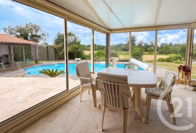 maison à vendre - 7 pièces - 168.99 m2 - ST VINCENT SUR JARD - 85 - PAYS-DE-LOIRE - Century 21 Océan Immobilier