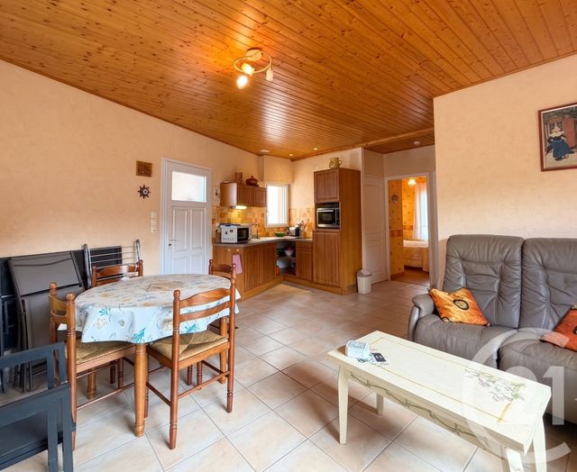 maison à vendre - 7 pièces - 168.99 m2 - ST VINCENT SUR JARD - 85 - PAYS-DE-LOIRE - Century 21 Océan Immobilier