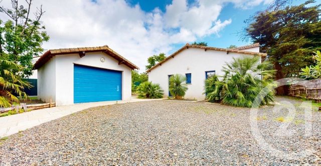 maison à vendre - 8 pièces - 218.17 m2 - LONGEVILLE SUR MER - 85 - PAYS-DE-LOIRE - Century 21 Océan Immobilier