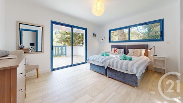 maison à vendre - 8 pièces - 218.17 m2 - LONGEVILLE SUR MER - 85 - PAYS-DE-LOIRE - Century 21 Océan Immobilier