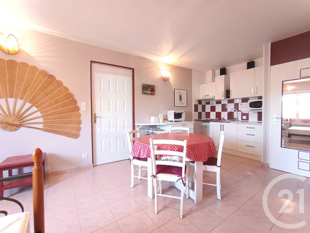 maison à vendre - 13 pièces - 317.0 m2 - ST VINCENT SUR JARD - 85 - PAYS-DE-LOIRE - Century 21 Océan Immobilier