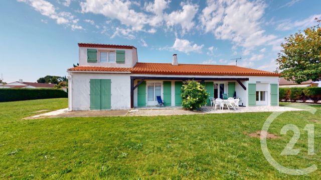 maison à vendre - 6 pièces - 128.87 m2 - ST VINCENT SUR JARD - 85 - PAYS-DE-LOIRE - Century 21 Océan Immobilier