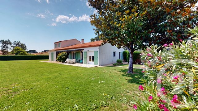 maison à vendre - 6 pièces - 128.87 m2 - ST VINCENT SUR JARD - 85 - PAYS-DE-LOIRE - Century 21 Océan Immobilier