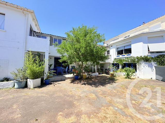 maison à vendre - 8 pièces - 305.18 m2 - LONGEVILLE SUR MER - 85 - PAYS-DE-LOIRE - Century 21 Océan Immobilier