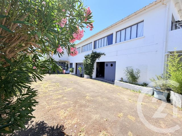 maison à vendre - 8 pièces - 305.18 m2 - LONGEVILLE SUR MER - 85 - PAYS-DE-LOIRE - Century 21 Océan Immobilier