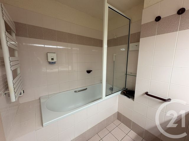 Appartement Studio à louer - 1 pièce - 25.47 m2 - JARD SUR MER - 85 - PAYS-DE-LOIRE - Century 21 Océan Immobilier