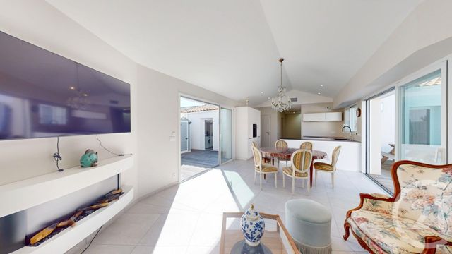 maison à vendre - 6 pièces - 130.1 m2 - LA TRANCHE SUR MER - 85 - PAYS-DE-LOIRE - Century 21 Océan Immobilier